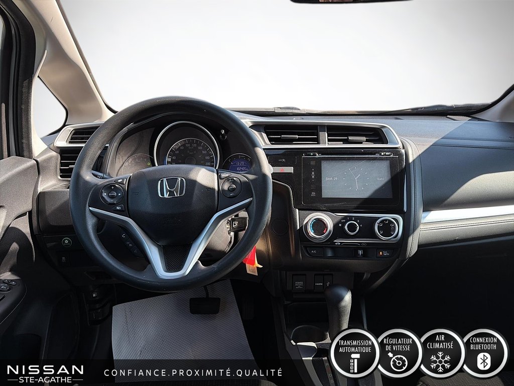 2016 Honda Fit LX in Ste-Agathe des Monts, Quebec - 10 - w1024h768px