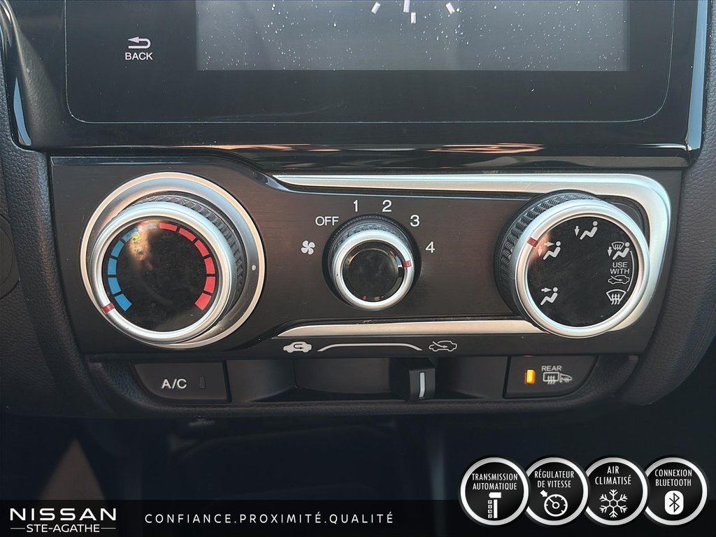 2016 Honda Fit LX in Ste-Agathe des Monts, Quebec - 20 - w1024h768px