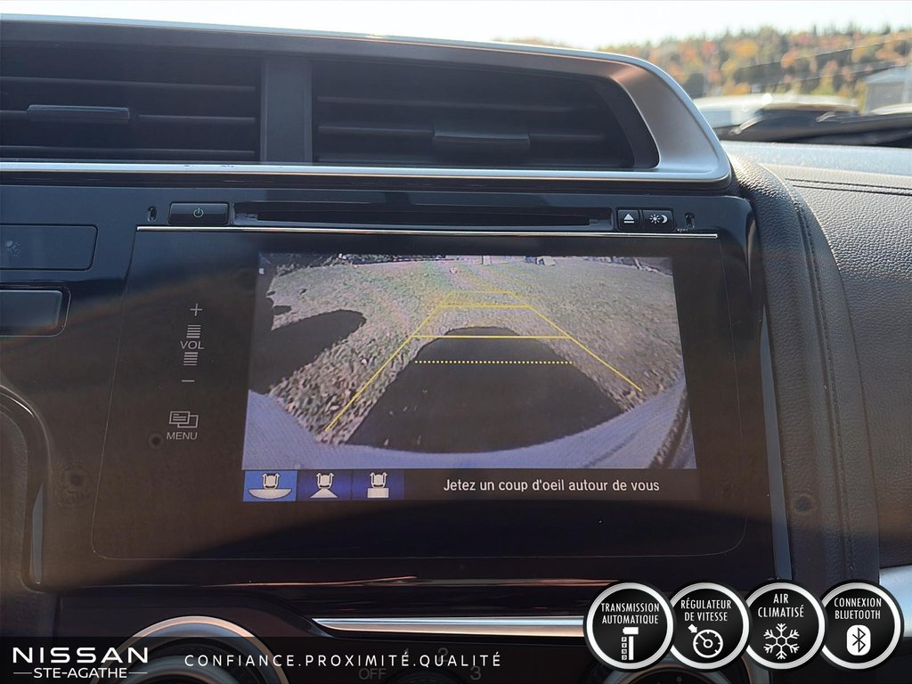 2016 Honda Fit LX in Ste-Agathe des Monts, Quebec - 19 - w1024h768px