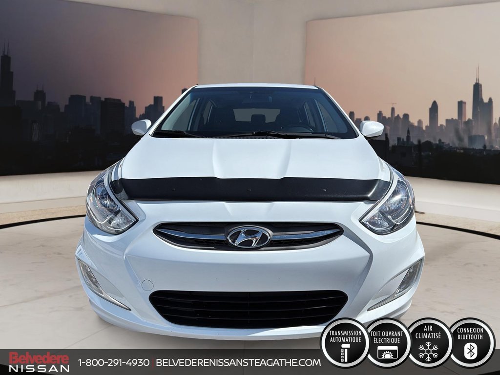 2016 Hyundai Accent SE AUTOMATIQUE TOIT OUVRANT MAGS in Ste-Agathe des Monts, Quebec - 2 - w1024h768px