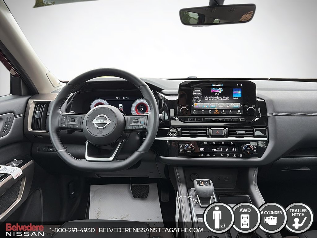 Nissan Pathfinder Platinum CUIR TOIT PANO JANTES 20PO 2024 à Ste-Agathe des Monts, Québec - 10 - w1024h768px