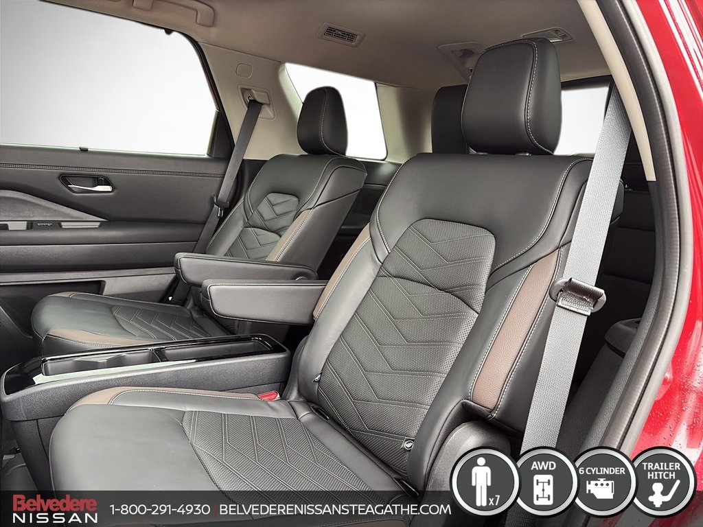 Nissan Pathfinder Platinum CUIR TOIT PANO JANTES 20PO 2024 à Ste-Agathe des Monts, Québec - 9 - w1024h768px