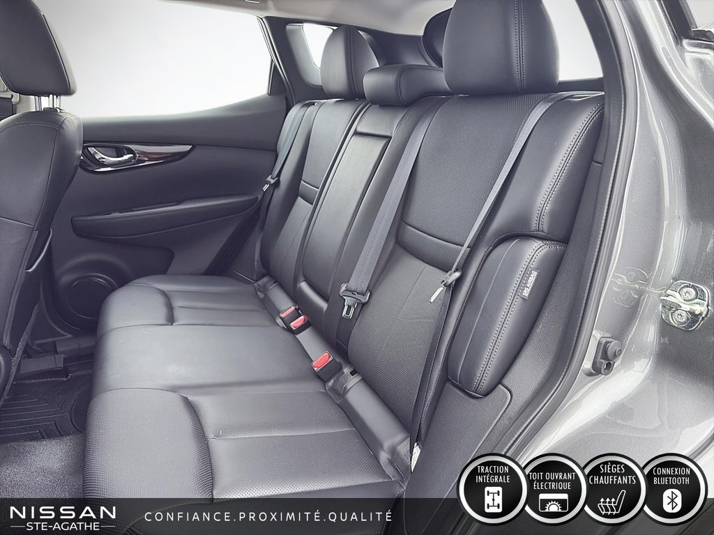 Nissan Qashqai SL 2023 à Ste-Agathe des Monts, Québec - 9 - w1024h768px