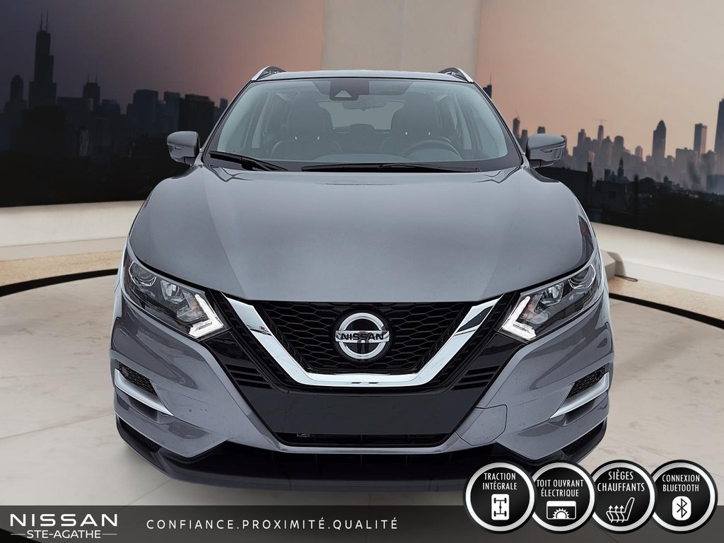 Nissan Qashqai SL 2023 à Ste-Agathe des Monts, Québec - 2 - w1024h768px