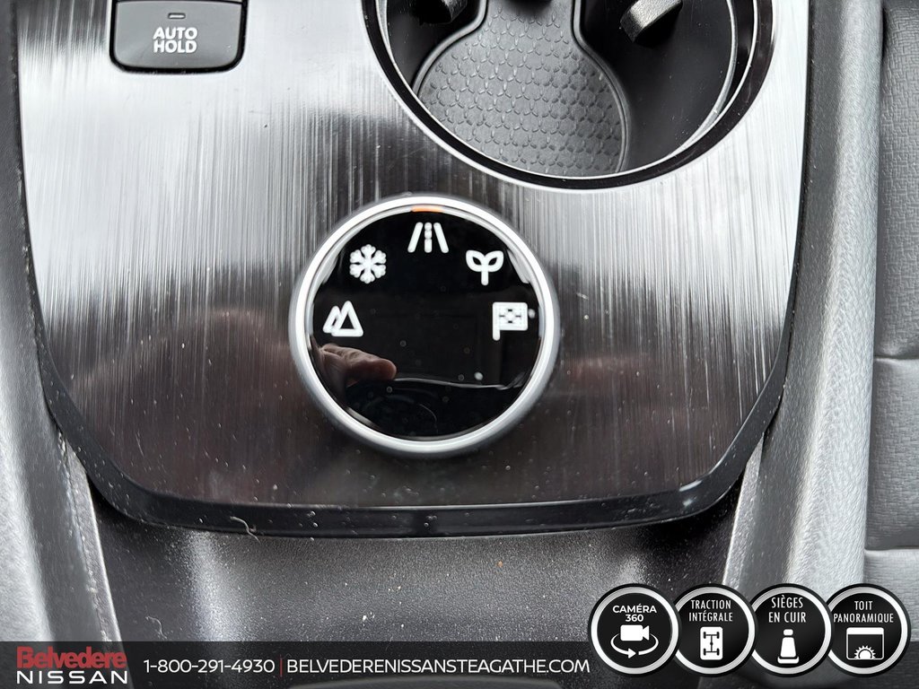 Nissan Rogue SV PREMIUM AWD TOIT PANO 2022 à Ste-Agathe des Monts, Québec - 15 - w1024h768px