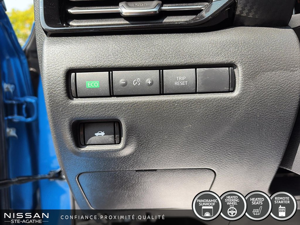 Nissan Sentra SR TOIT OUVRANT JANTES 18 PO 2021 à Ste-Agathe des Monts, Québec - 16 - w1024h768px