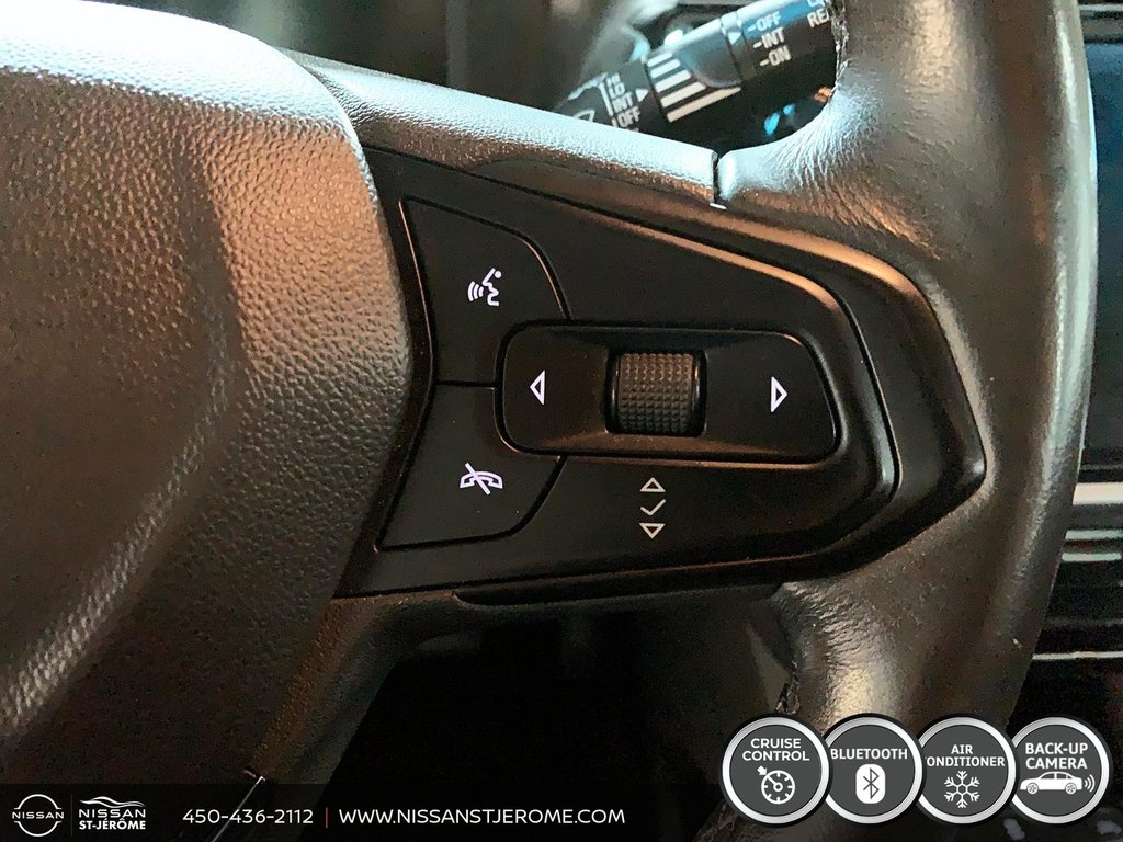 Chevrolet Bolt EV 1LT EV MAGS NOIR CRUISE CAMÉRA BLUETOOTH AUDIO + 2023 à Charlemagne, Québec - 17 - w1024h768px