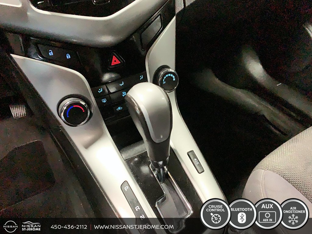 Chevrolet Cruze 1LT A/C BLUETOOTH *ECONOMIQUE* PNEUS HIVERS & ÉTÉ 2014 à Saint-Jérôme, Québec - 15 - w1024h768px