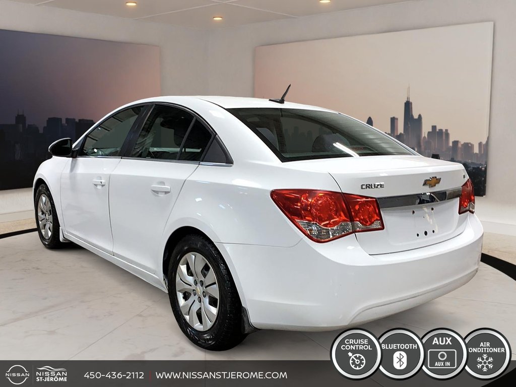 Chevrolet Cruze 1LT A/C BLUETOOTH *ECONOMIQUE* PNEUS HIVERS & ÉTÉ 2014 à Saint-Jérôme, Québec - 5 - w1024h768px