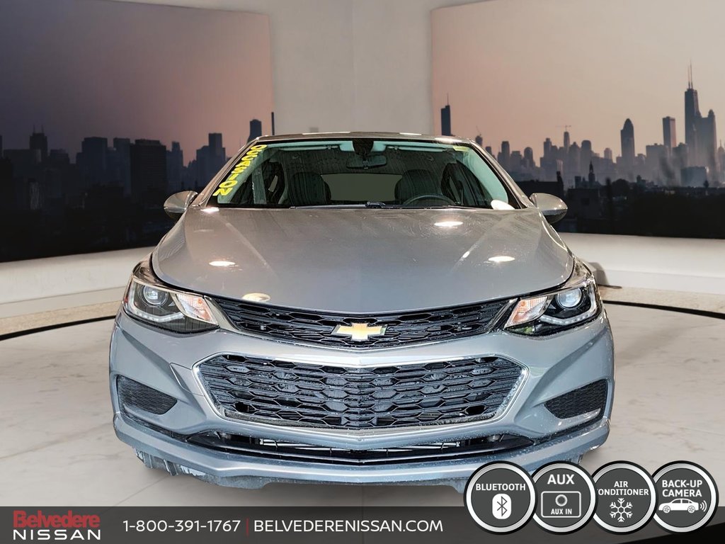 Cruze LT HAYON MAGS BLUETOOTH A/C DEMARREUR A DISTANCE 2018 à Saint-Jérôme, Québec - 2 - w1024h768px