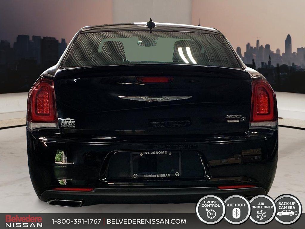 Chrysler 300 S CUIR MAGS TOIT PANO CAMÉRA CRUISE BLUETOOTH 2018 à Saint-Jérôme, Québec - 4 - w1024h768px