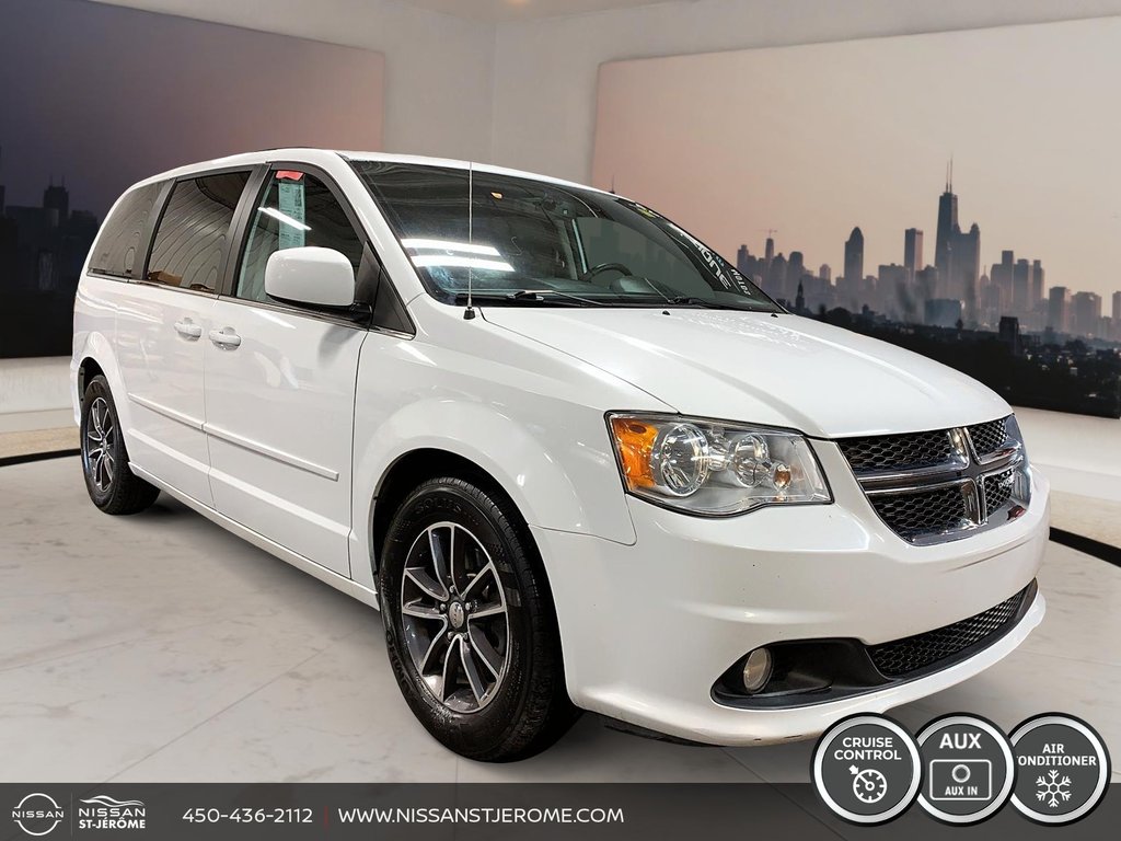 Dodge Grand Caravan SXT PREMIUM PLUS ** DVD *** PORTES ELECTRIQUE 2016 à Charlemagne, Québec - 3 - w1024h768px