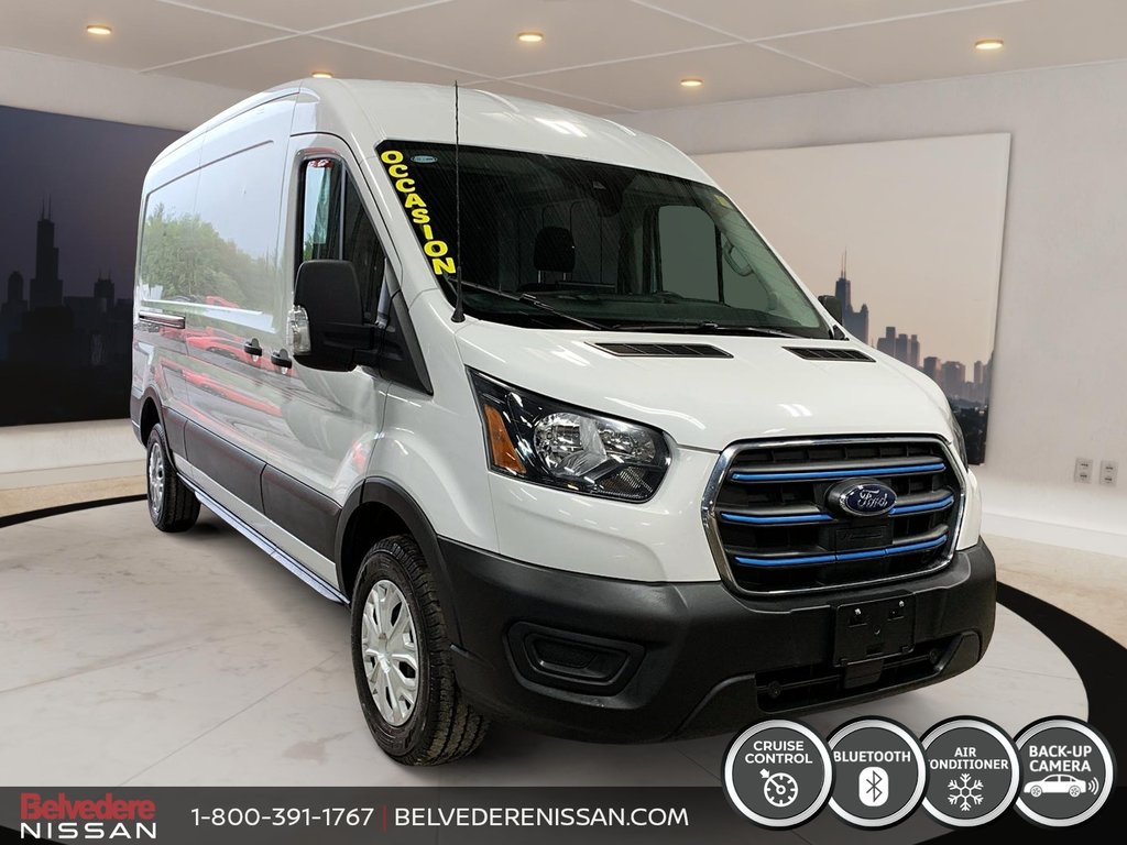 2023 Ford E-Transit Cargo Van ELECTRIQUE 68KWH 203KM AUTO CAMERA in Saint-Jérôme, Quebec - 3 - w1024h768px
