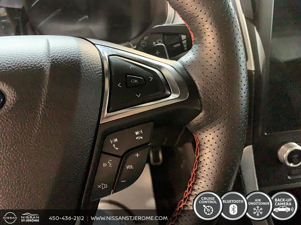 2022 Ford Edge ST-LINE 4 CYL 2.0L AWD A/C BLUETOOTH TOIT CAMÉRA in Charlemagne, Quebec - 18 - w1024h768px