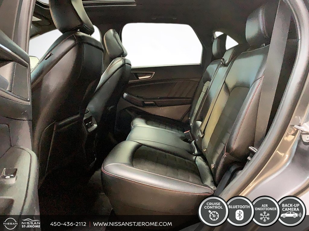 2022 Ford Edge ST-LINE 4 CYL 2.0L AWD A/C BLUETOOTH TOIT CAMÉRA in Charlemagne, Quebec - 10 - w1024h768px