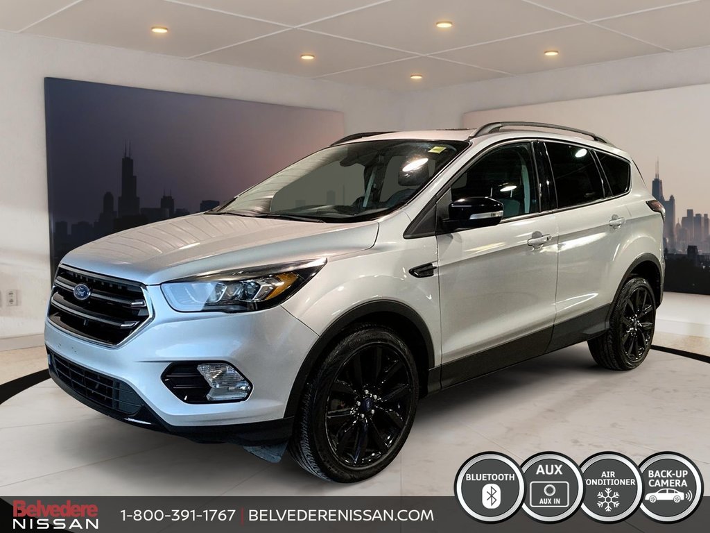 Escape TITANIUM AWD A/C BLUETOOTH TOIT PANO NAV  CAM 2017 à Saint-Jérôme, Québec - 2 - w1024h768px