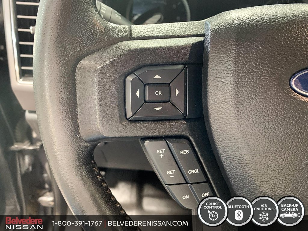 2017 Ford F-150 XLT FX4 4X4 CREW CAB TOIT OUVRANT  5.0L in Saint-Jérôme, Quebec - 17 - w1024h768px