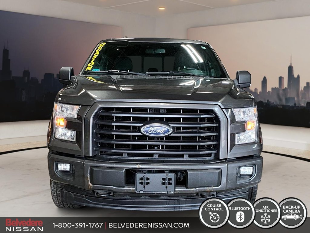 2017 Ford F-150 XLT FX4 4X4 CREW CAB TOIT OUVRANT  5.0L in Saint-Jérôme, Quebec - 2 - w1024h768px