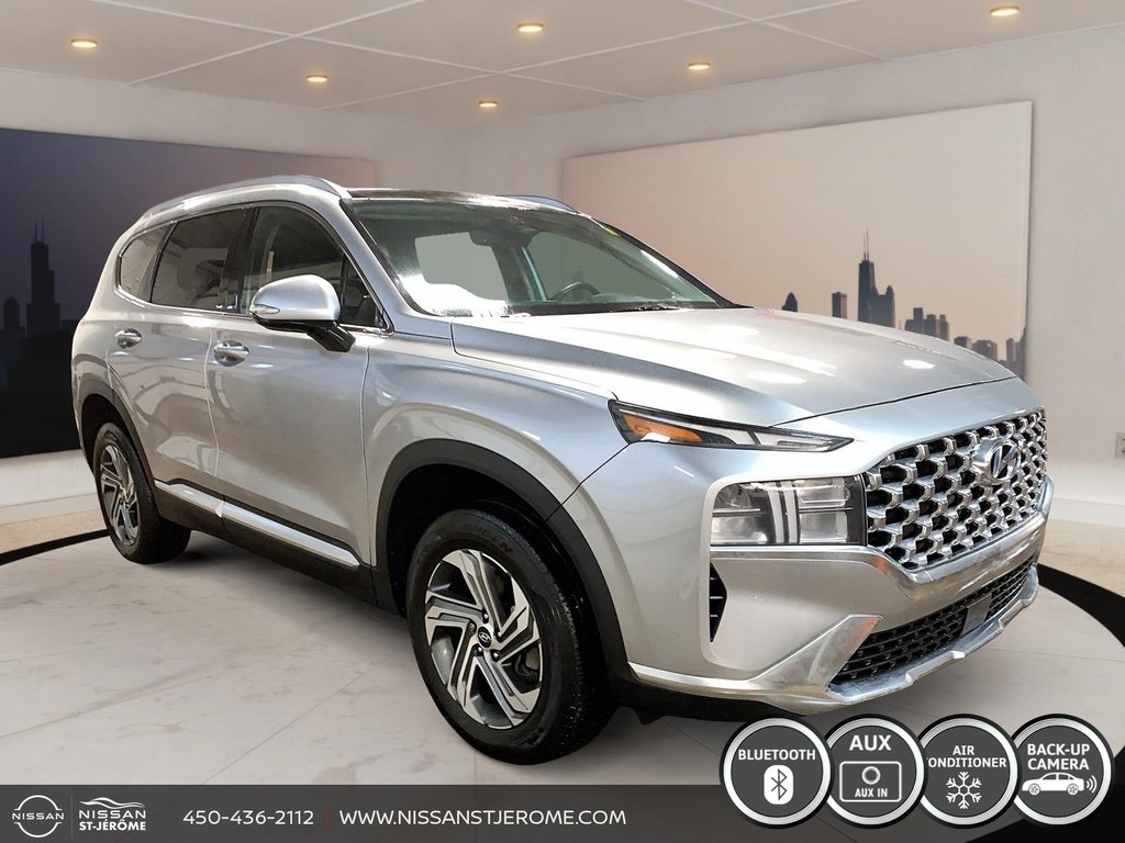 Hyundai Santa Fe Preferred AWD CUIR TOIT NAVIGATION CAMÉRA RECUL 2023 à Charlemagne, Québec - 3 - w1024h768px