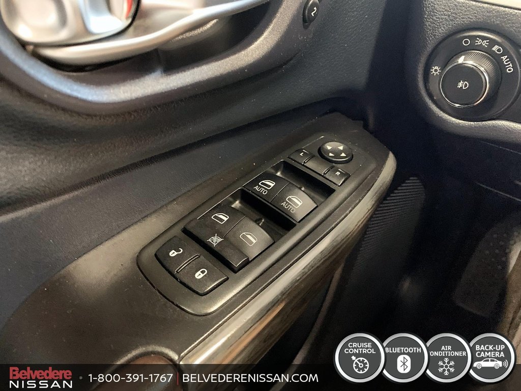 2014 Jeep Cherokee Limited CUIR MAGS CAMÉRA DÉMARREUR BLUETOOTH in Saint-Jérôme, Quebec - 17 - w1024h768px