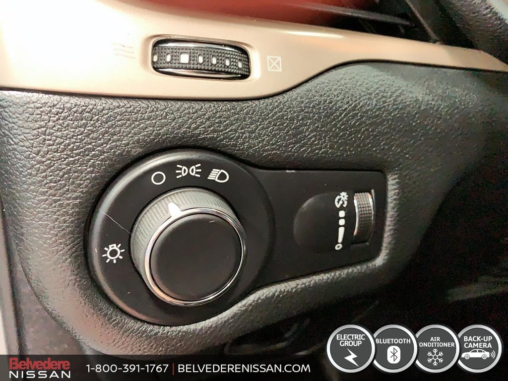 2015 Jeep Cherokee SPORT 4X4 A/C BLUETOOTH DÉMARREUR DISTANCE in Saint-Jérôme, Quebec - 20 - w1024h768px