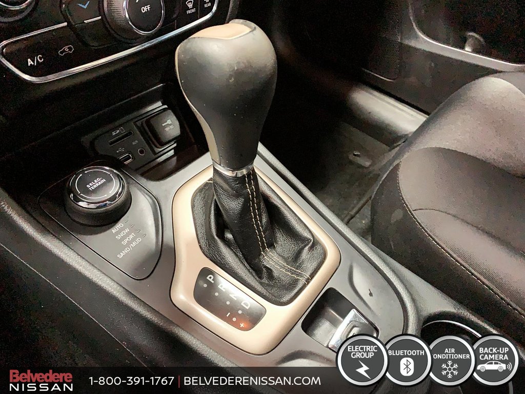 2015 Jeep Cherokee SPORT 4X4 A/C BLUETOOTH DÉMARREUR DISTANCE in Saint-Jérôme, Quebec - 15 - w1024h768px