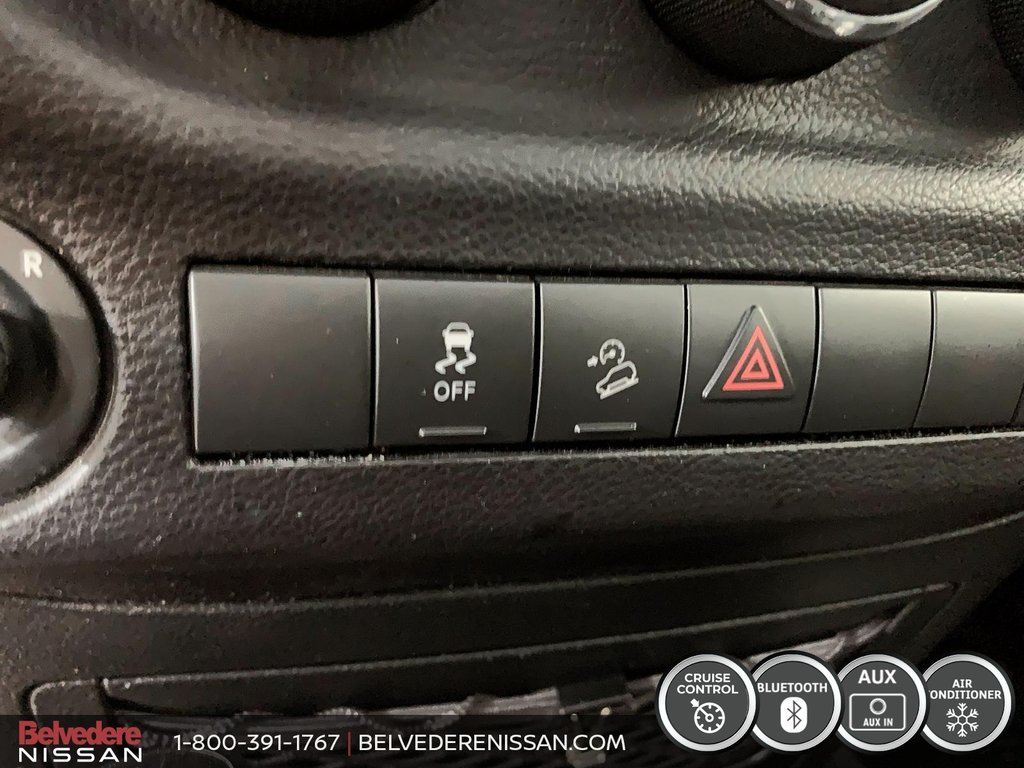 2018 Jeep WRANGLER JK UNLIMITED GOLDEN EAGLE AUTOMATIQUE AIR MAGS in Saint-Jérôme, Quebec - 19 - w1024h768px