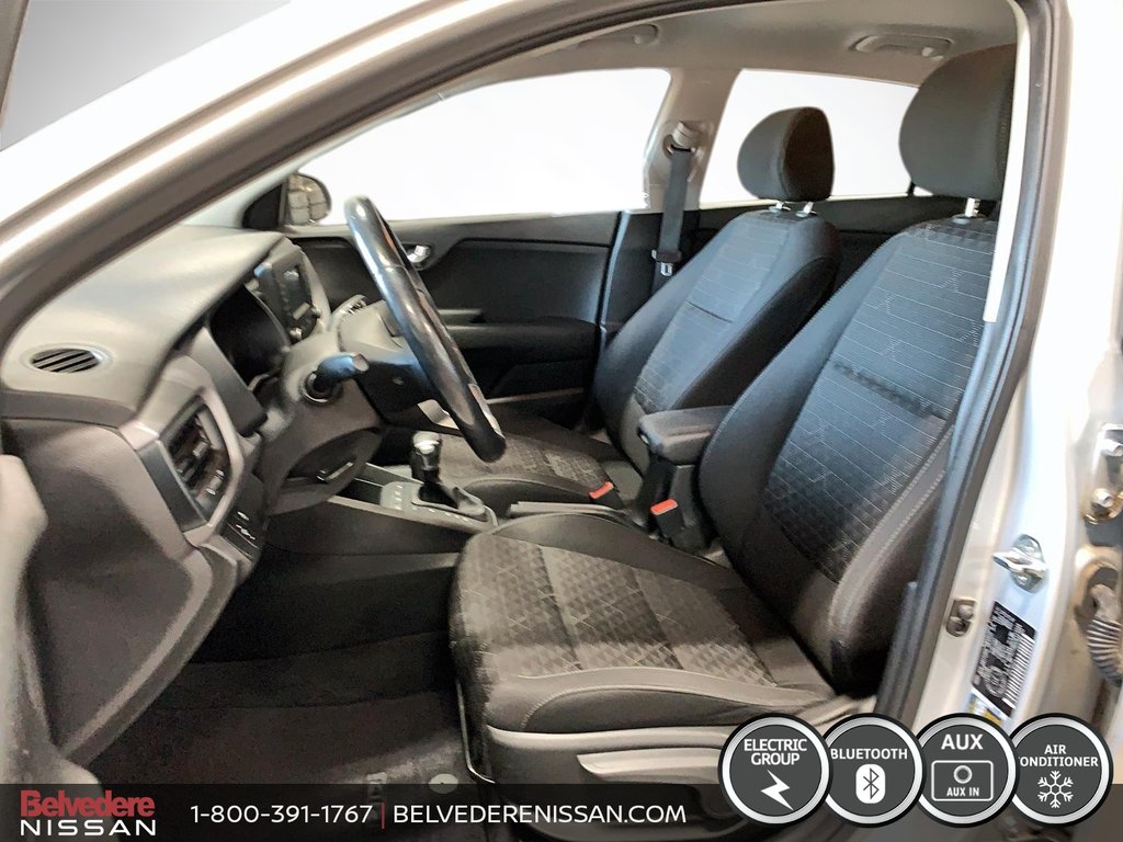 Kia Rio 5-door LX+ CAMÉRA DE RECUL BLUETOOTH SIÈGES CHAUFFANTS 2018 à Saint-Jérôme, Québec - 9 - w1024h768px