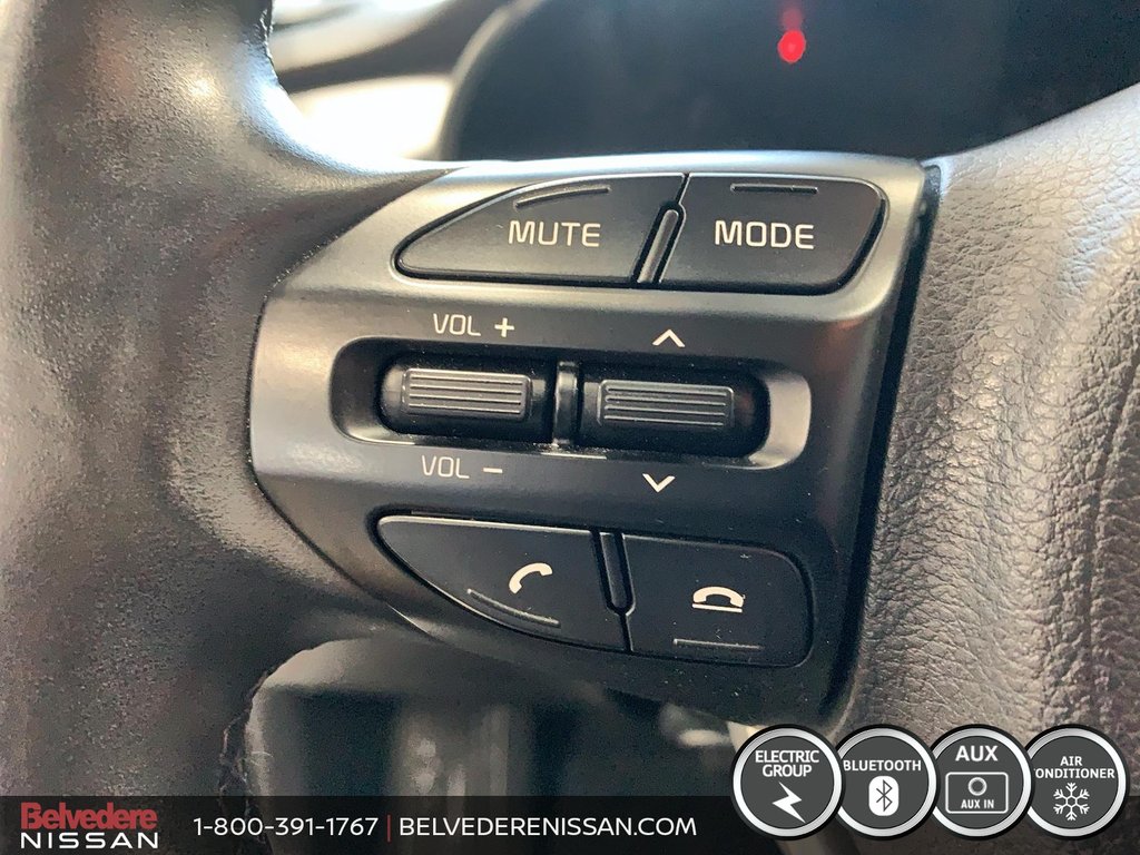 Kia Rio 5-door LX+ CAMÉRA DE RECUL BLUETOOTH SIÈGES CHAUFFANTS 2018 à Saint-Jérôme, Québec - 17 - w1024h768px