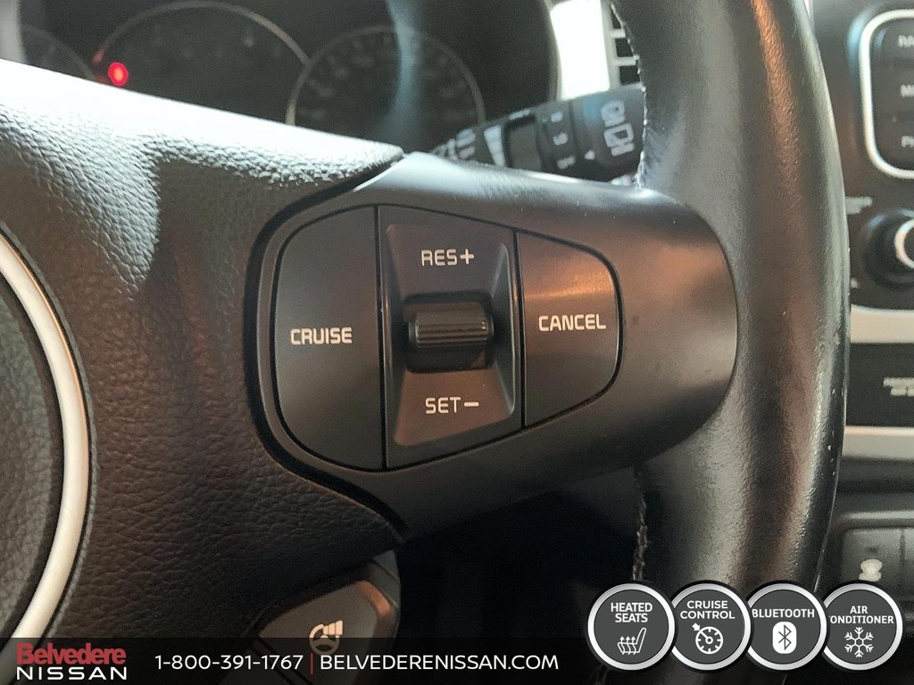Kia Rondo LX AUTOMATIQUE A/C BLUETOOTH MAGS CD CRUISE 2016 à Saint-Jérôme, Québec - 19 - w1024h768px