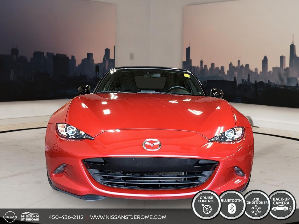 Mazda MX-5 GS DÉCAPOTABLE SKYACTIV AUTOMATIQUE MAGS BLUETOOTH 2016 à Saint-Jérôme, Québec - 2 - w1024h768px