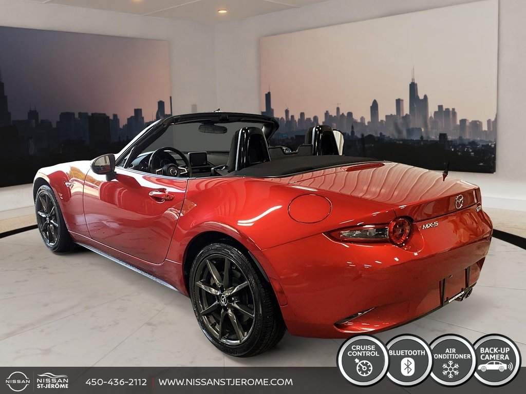 Mazda MX-5 GS DÉCAPOTABLE SKYACTIV AUTOMATIQUE MAGS BLUETOOTH 2016 à Saint-Jérôme, Québec - 9 - w1024h768px
