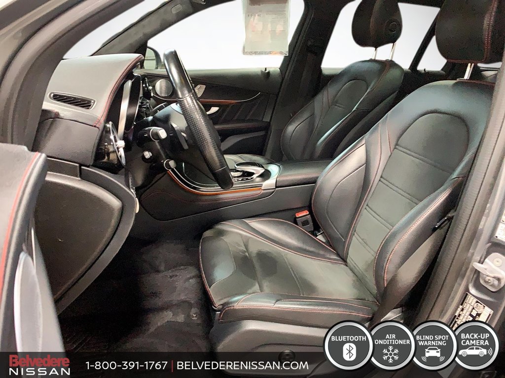 2019 Mercedes-Benz GLC AMG GLC 43 4MATIC BI-TURBO CUIR/SUEDE TOIT NAV in Saint-Jérôme, Quebec - 9 - w1024h768px