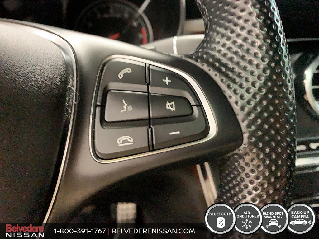 2019 Mercedes-Benz GLC AMG GLC 43 4MATIC BI-TURBO CUIR/SUEDE TOIT NAV in Saint-Jérôme, Quebec - 18 - w1024h768px