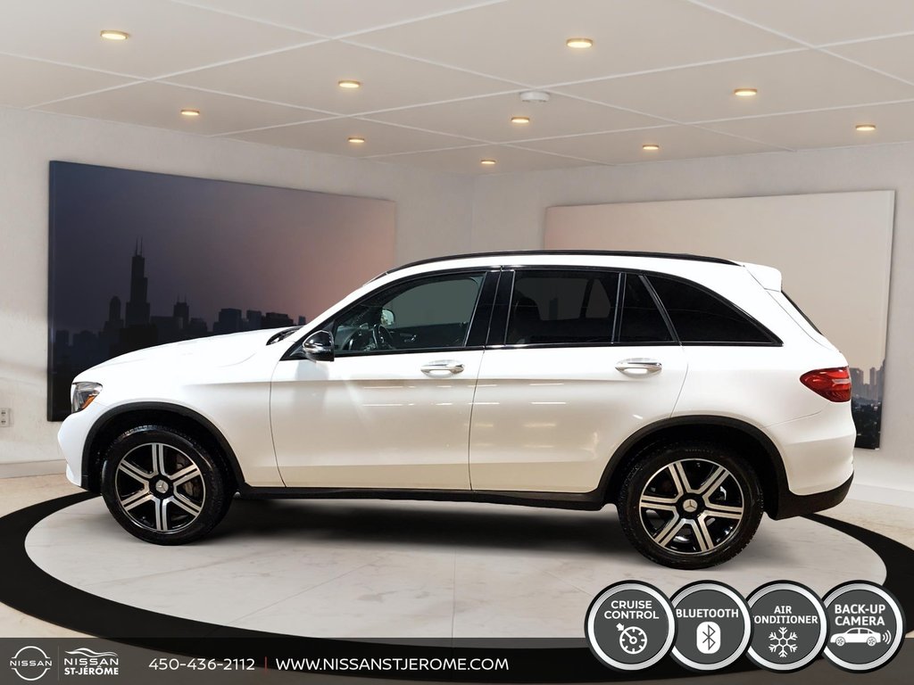 2019 Mercedes-Benz GLC 300 AUTOMATIQUE A/C BLUETOOTH MAGS CAMÉRA USB in Saint-Jérôme, Quebec - 6 - w1024h768px