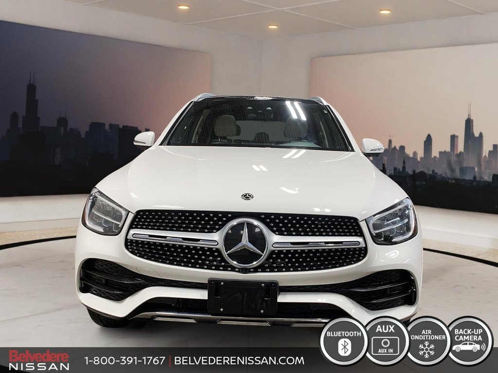 2020 Mercedes-Benz GLC 300 AWD NAVIGATION TOIT PANORAMIQUE A VOIR !!! in Saint-Jérôme, Quebec - 2 - w1024h768px