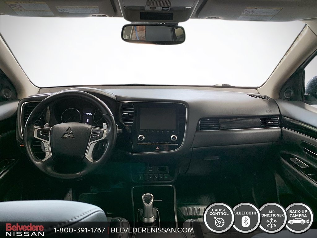 2022 Mitsubishi OUTLANDER PHEV LE PLUG-IN HYBRID EV MAGS TOIT OUVRANT in Saint-Jérôme, Quebec - 11 - w1024h768px