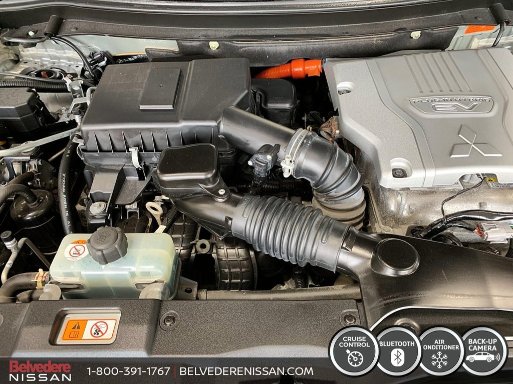 2022 Mitsubishi OUTLANDER PHEV LE PLUG-IN HYBRID EV MAGS TOIT OUVRANT in Saint-Jérôme, Quebec - 8 - w1024h768px