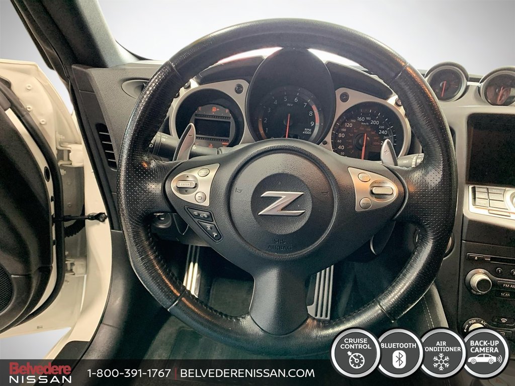 2016 Nissan 370Z ROADSTER TOURING SPORT TOIT BORDEAUX in Saint-Jérôme, Quebec - 10 - w1024h768px