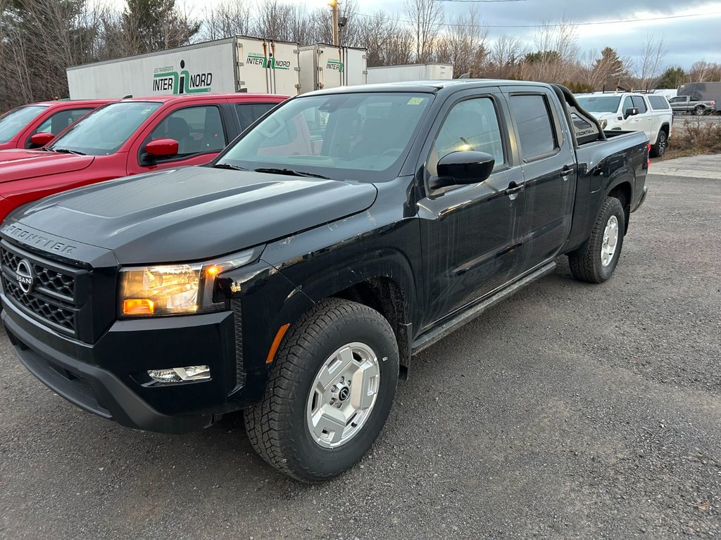 2024  Frontier HARDBODY in Saint-Jérôme, Quebec - 1 - w1024h768px