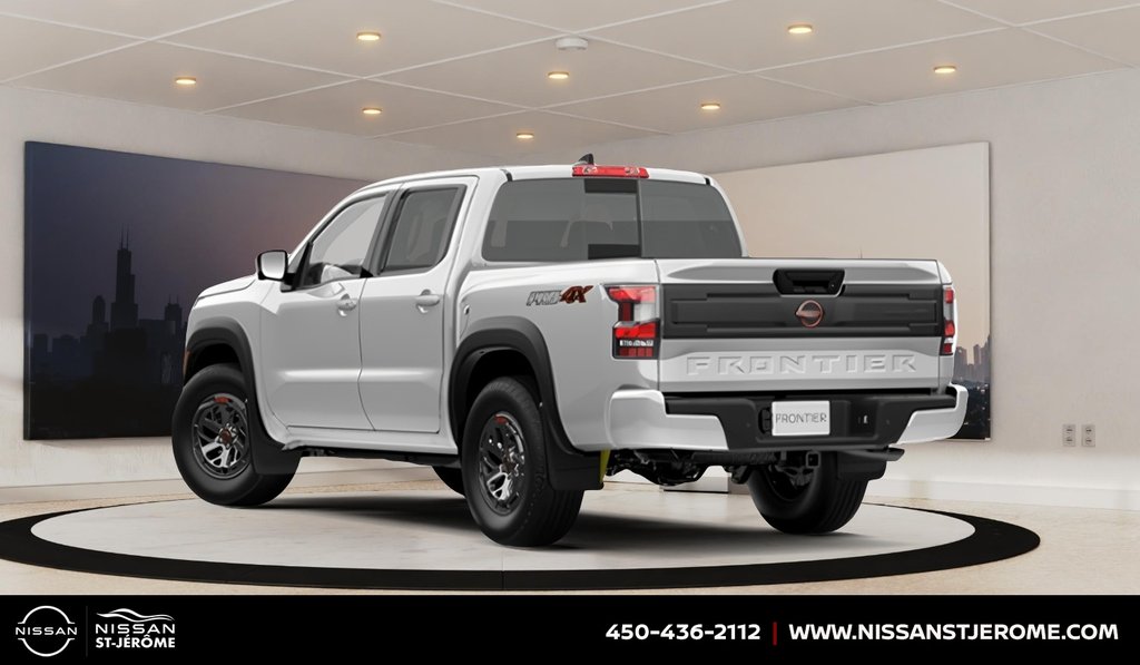 2027 Nissan Frontier PRO-4X Short Wheel Base in Charlemagne, Quebec - 3 - w1024h768px
