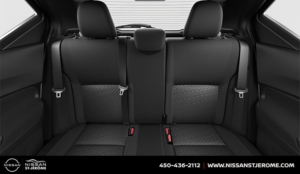 Nissan Kicks Play SV 2025 à Charlemagne, Québec - 4 - w1024h768px
