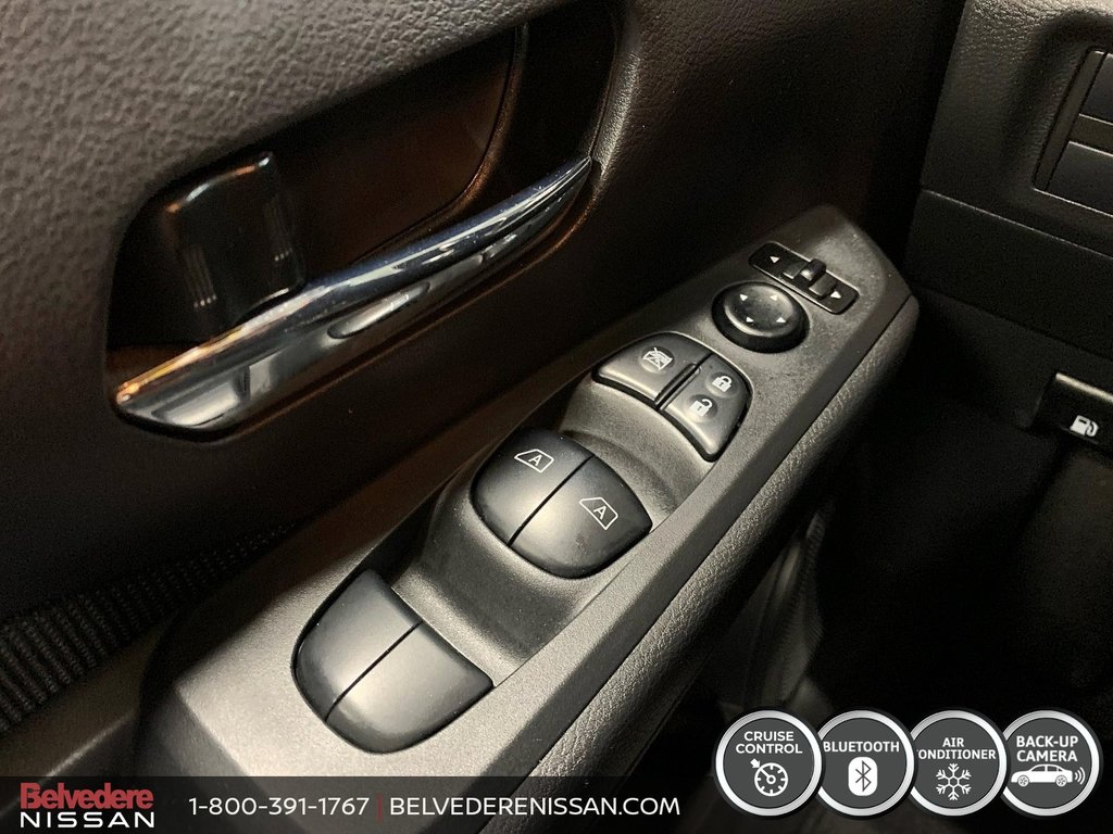 Nissan Kicks SV AUTOMATIQUE A/C BLUETOOTH MAGS CAMÉRA SIEGES CH 2021 à Saint-Jérôme, Québec - 16 - w1024h768px