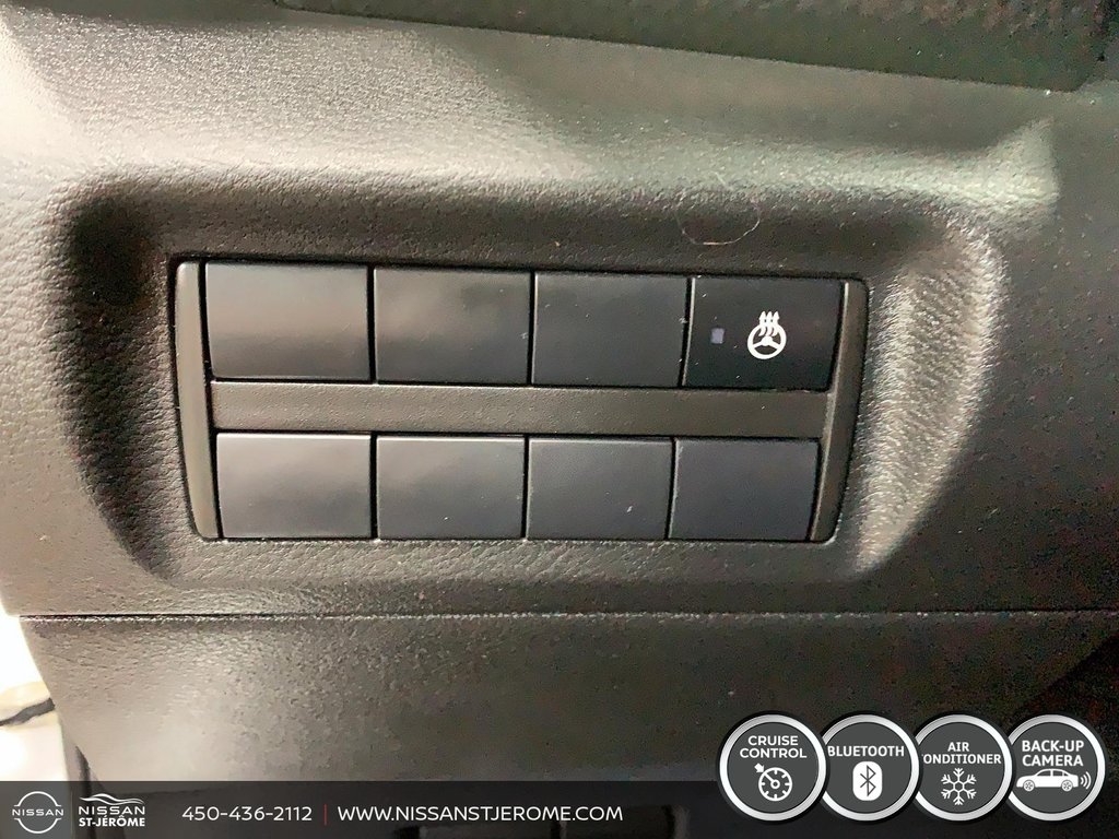 Nissan Kicks SV MAGS CAMERA BLUETOOTH DEMARREUR A/C 2021 à Charlemagne, Québec - 17 - w1024h768px