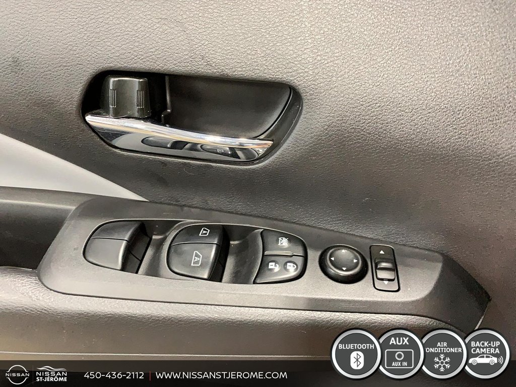 Nissan Kicks SR MAGS CAMERA BLUETOOTH SIEGES CHAUFFANTS A/C 2022 à Saint-Jérôme, Québec - 18 - w1024h768px