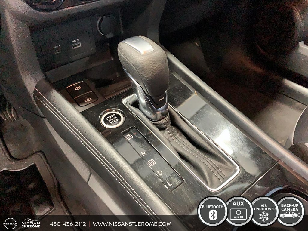 Nissan Kicks SR MAGS CAMERA BLUETOOTH SIEGES CHAUFFANTS A/C 2022 à Saint-Jérôme, Québec - 14 - w1024h768px