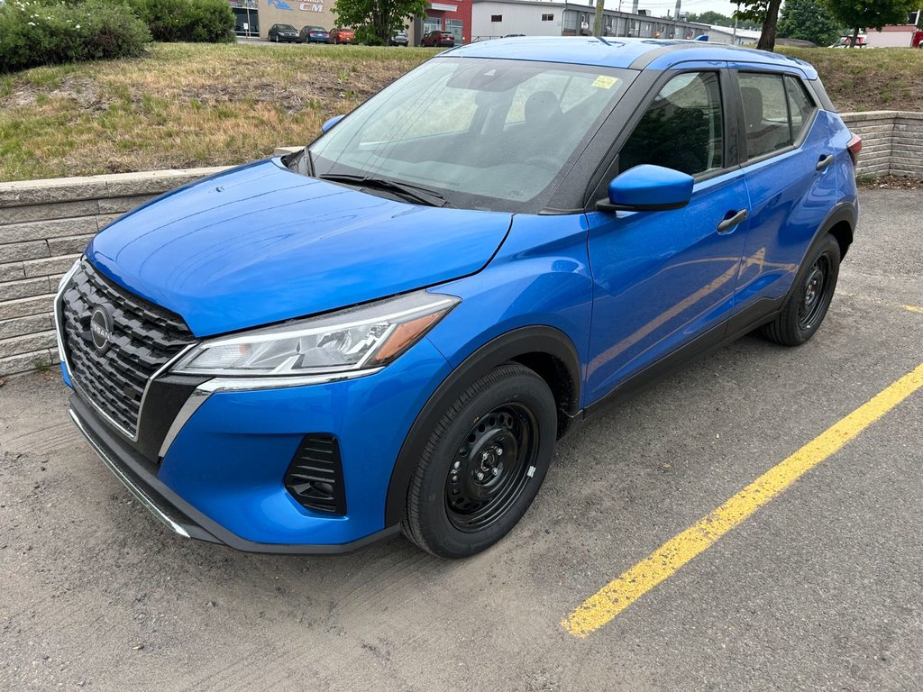 Nissan Kicks S 2024 à Saint-Jérôme, Québec - 1 - w1024h768px