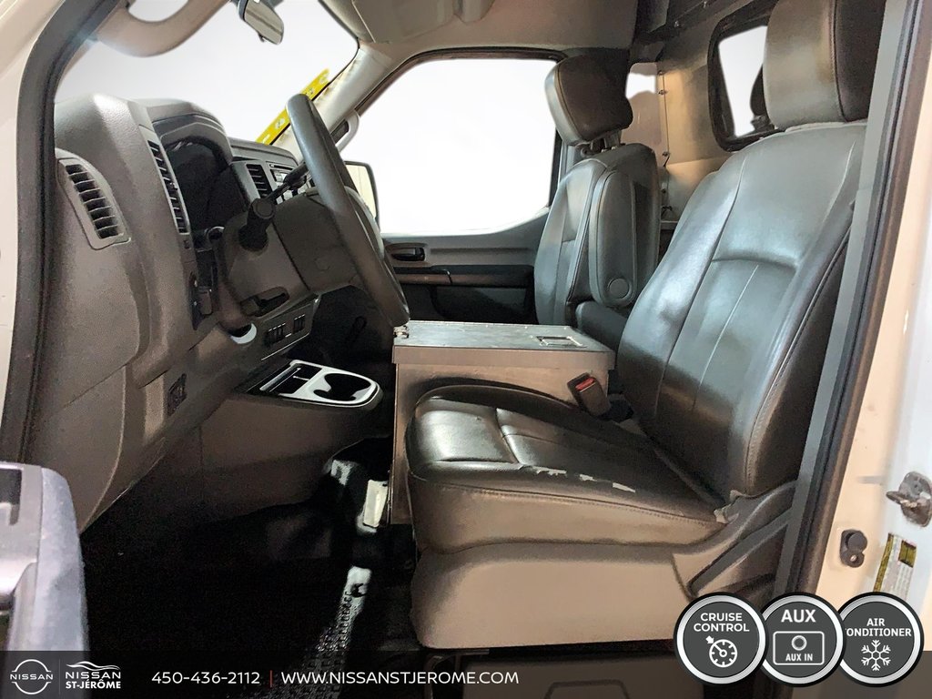 2013 Nissan NV S AUTOMATIQUE A/C in Saint-Jérôme, Quebec - 7 - w1024h768px