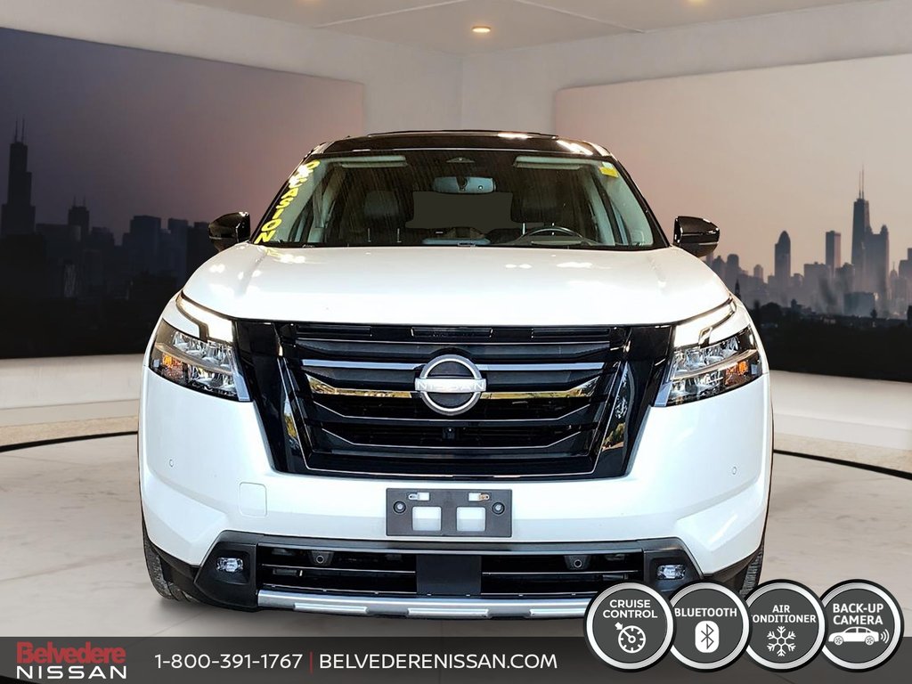Nissan Pathfinder PLATINUM AWD GPS TOIT PANO CUIR MAGS BLUETOOTH 2022 à Saint-Jérôme, Québec - 2 - w1024h768px