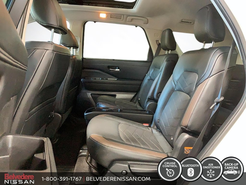 Nissan Pathfinder PLATINUM AWD GPS TOIT PANO CUIR MAGS BLUETOOTH 2022 à Saint-Jérôme, Québec - 10 - w1024h768px